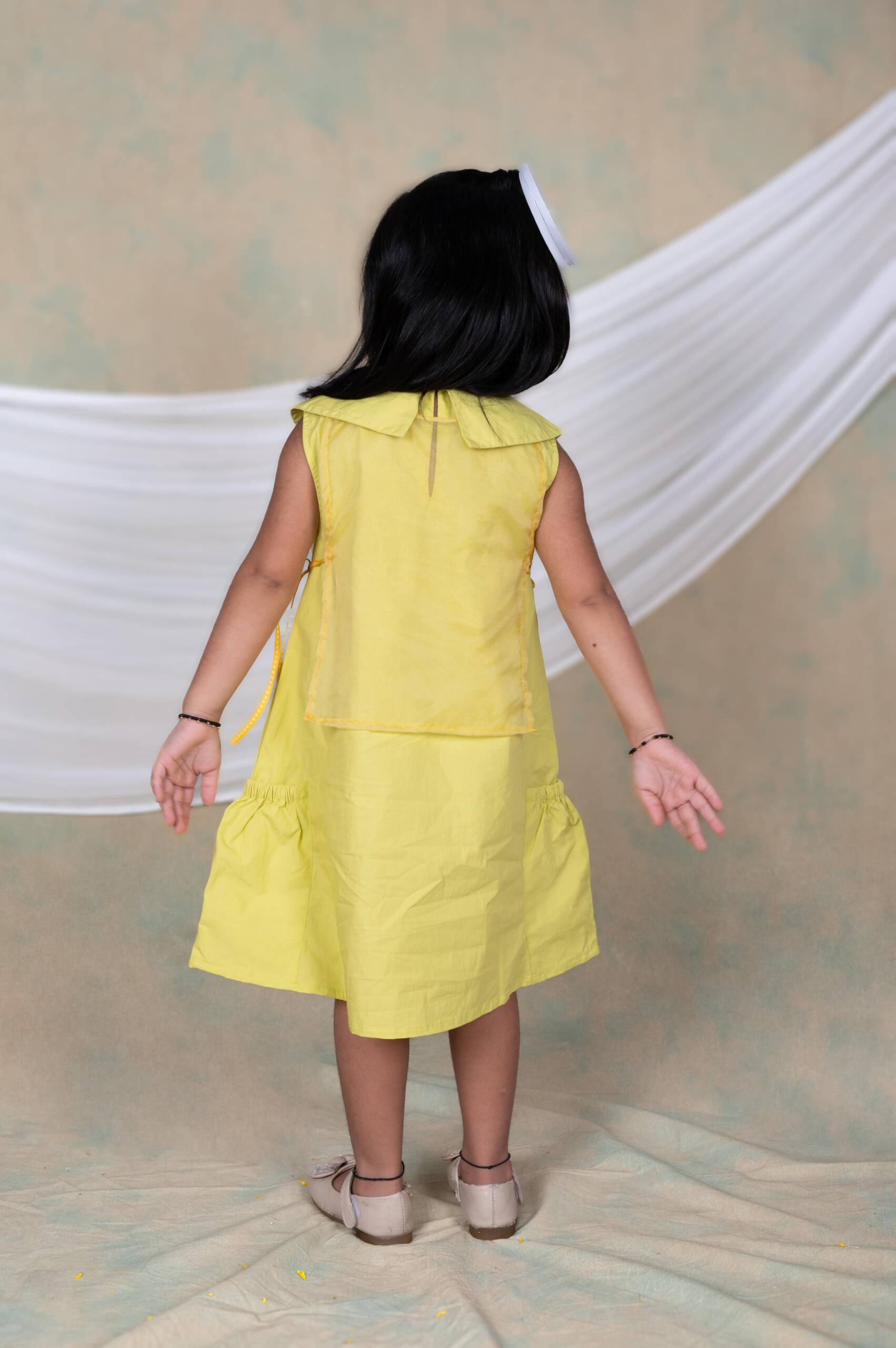 HONEYBEE MEADOW BIB DRESS - Image 2